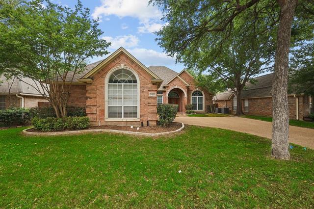 Building Photo - 2413 Oak Brook Dr