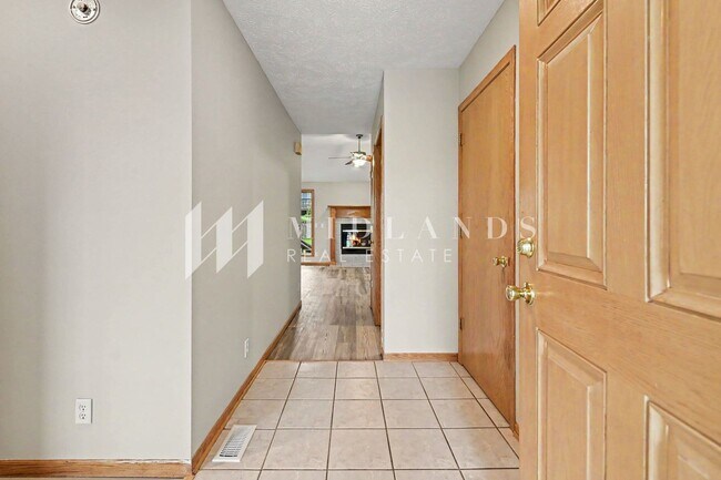 Foto del edificio - 15613 Timberlane Dr