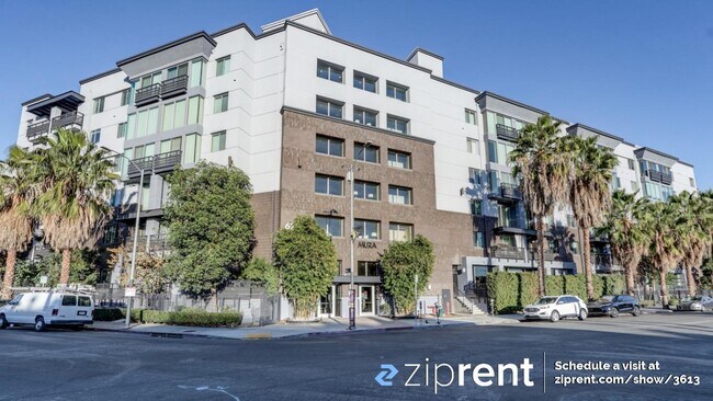 Foto del edificio - 629 Traction Ave