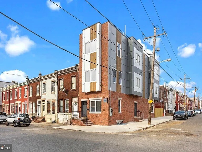 923 W Susquehanna Ave, Philadelphia, PA 19122 House Rental in