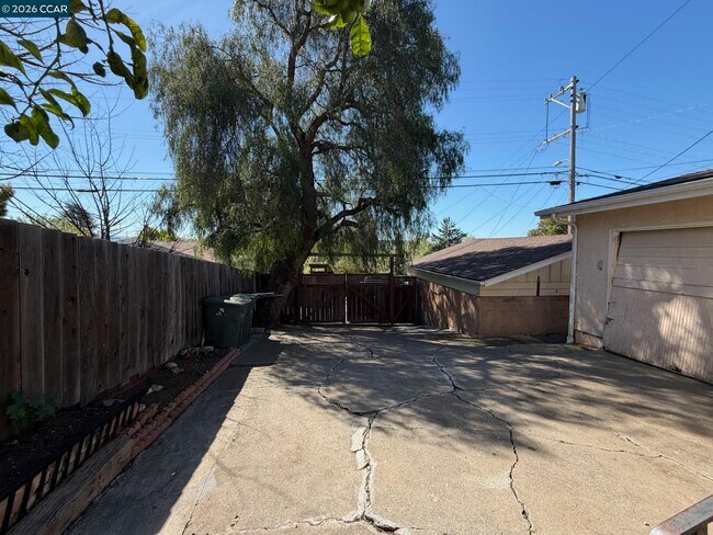 Foto del edificio - 729 Pennsylvania St