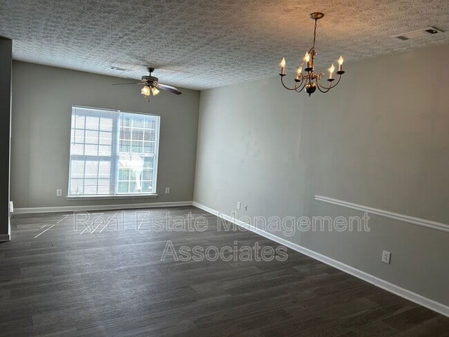 Building Photo - 1741 Carrington Dr