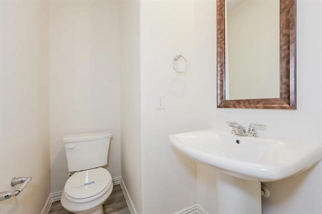 Building Photo - 743 Bonnet Trl