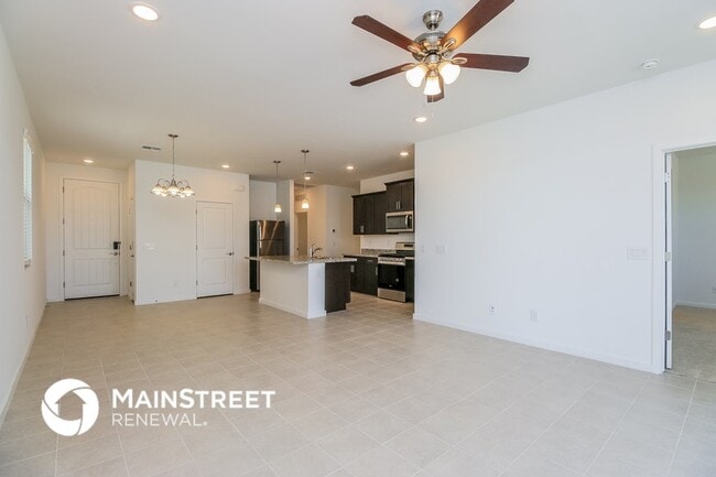 Building Photo - 22658 N Chase Dr