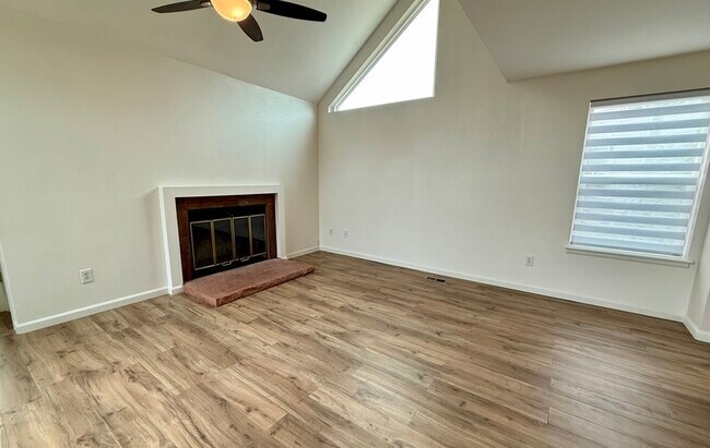 Building Photo - 12414 E Tennessee Cir
