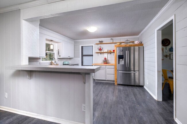 Building Photo - 618 Periwinkle Ct