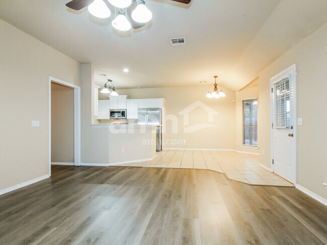 Foto del edificio - 509 SW 163rd St