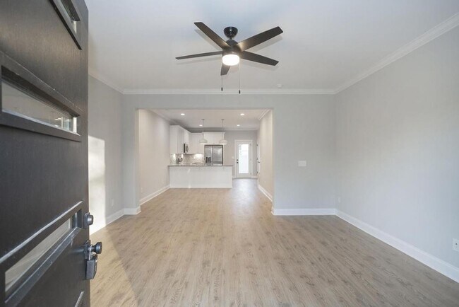 Building Photo - 1424 Rebecca Johns Dr