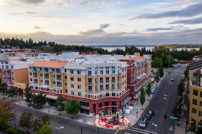 Foto del edificio - The Mercer Apartment Homes