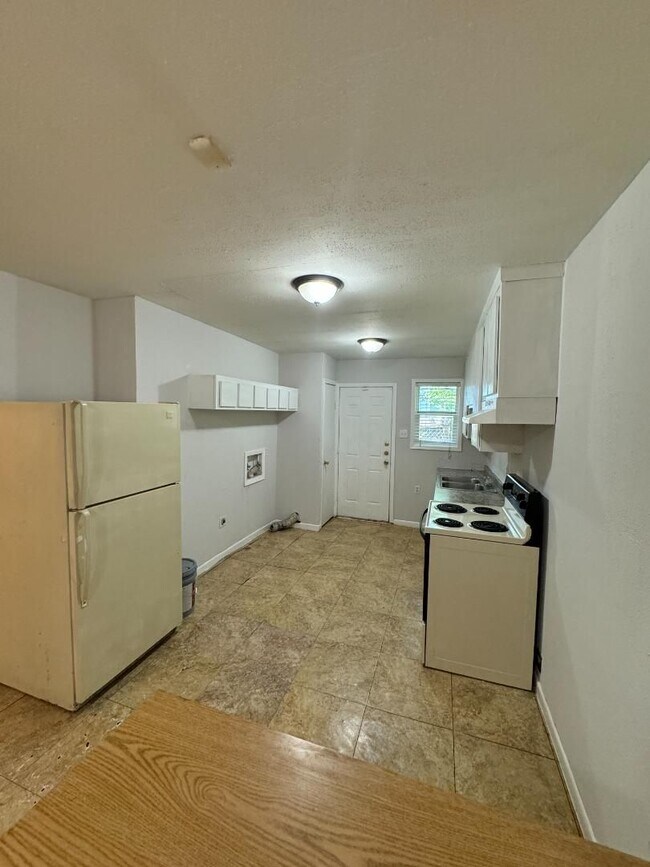 Foto del edificio - 5014 Carmen St
