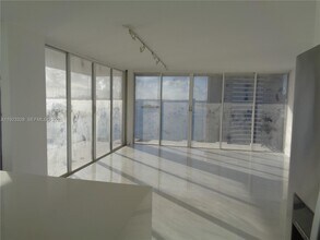 Building Photo - 780 NE 69th St