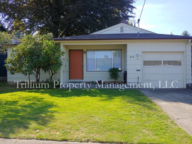 Building Photo - 215 SE 74th Ave