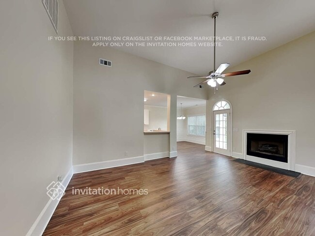 Building Photo - 2510 Paperbark Dr