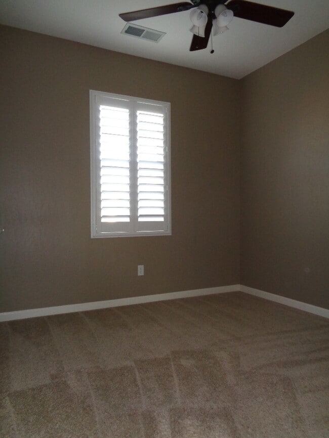 Building Photo - 1737 W Dali Way