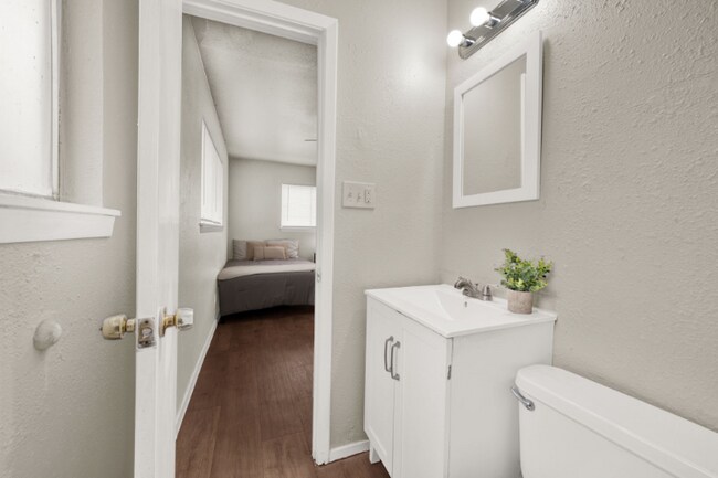 Photo - 313 Deborah Dr House