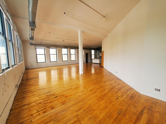 Foto del edificio - 1733 N Milwaukee Ave