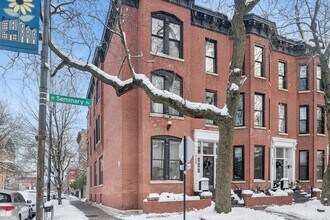 Building Photo - 2159 N Seminary Ave