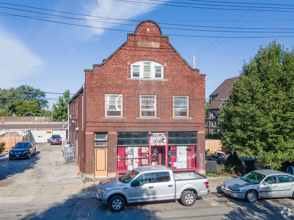 4334 E 71st - 4334-4340 E 71st St