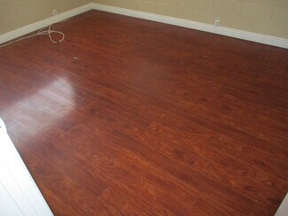 Building Photo - 2933 E Elm Ave