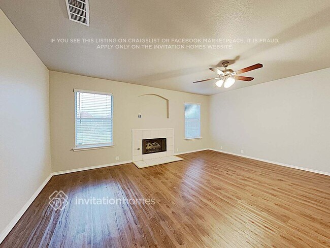 Foto del edificio - 2300 Meade Ct