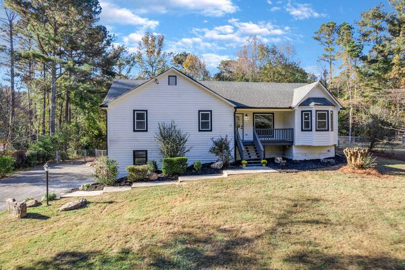 Foto principal - 66 Frances Dr