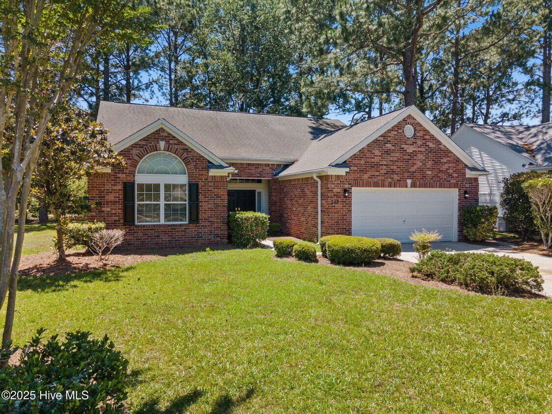 Primary Photo - 943 Sandpiper Bay Dr SW
