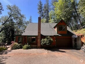 Building Photo - 20805 Woodpecker Ravine Rd