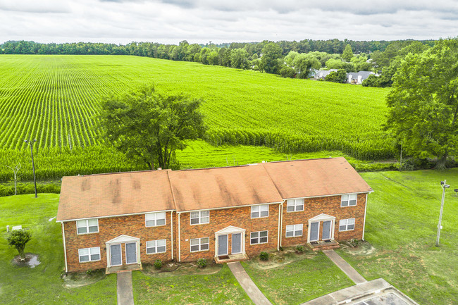 Building Photo - The Willows Apartments