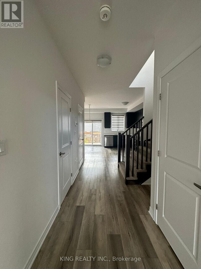 Building Photo - 5000 Connor Dr