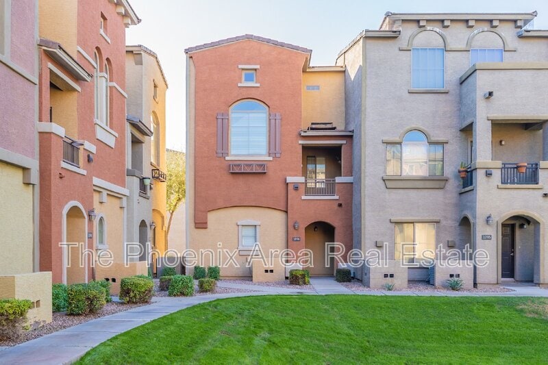 Photo - 2401 E Rio Salado Pkwy