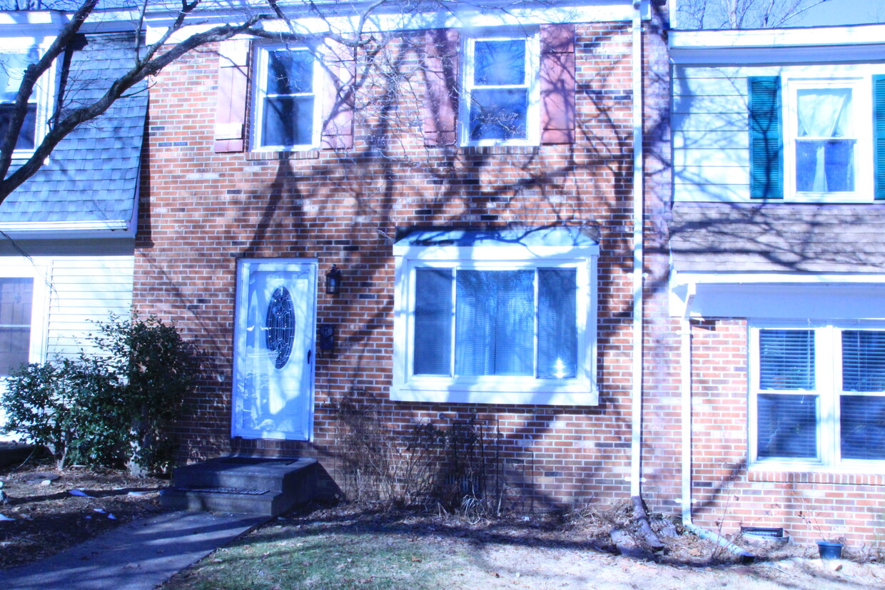 Foto principal - 670 Lockesley Terrace