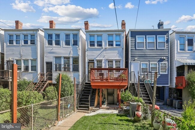 Photo - 758 19th St NE Townhome