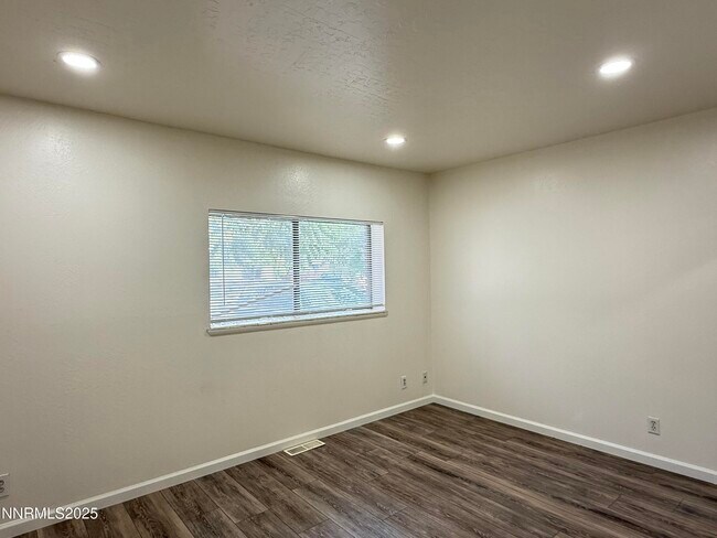 Foto del edificio - 506 E Taylor St