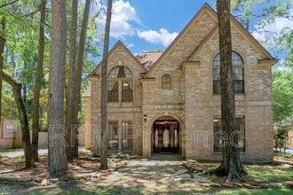 Building Photo - 127 Rush Haven Dr