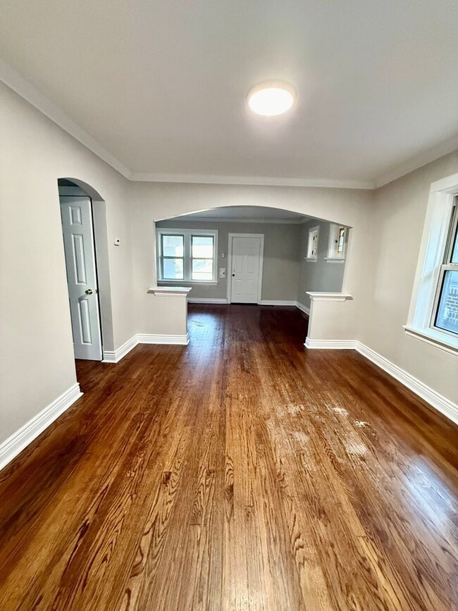 Building Photo - 6540 Southwest Ave