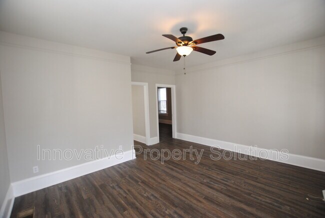 Building Photo - 1525 Osceola St