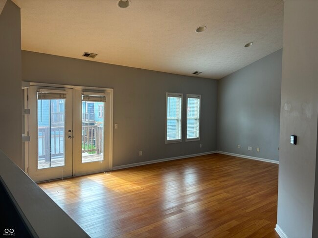 Building Photo - 1643 N College Ave