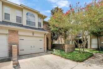 Building Photo - 5515 Strack Rd