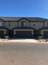 Building Photo - 2520 Blackhawk Dr