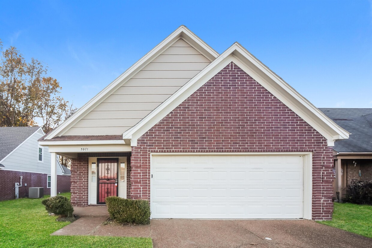 Foto principal - 5971 Wagon Hill Rd W