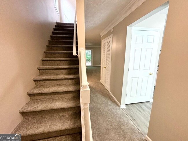 Foto del edificio - 3774 Meadow Creek Dr