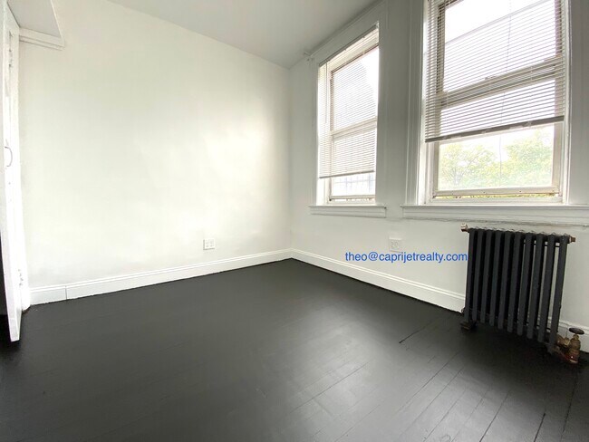 Foto del edificio - 462 Union Ave