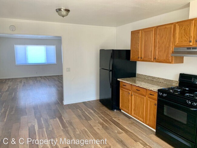 Building Photo - 2 br, 1 bath House - 1714 Luzern St.