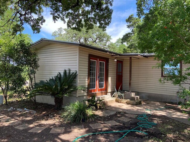 Building Photo - 6208 Harold Ct