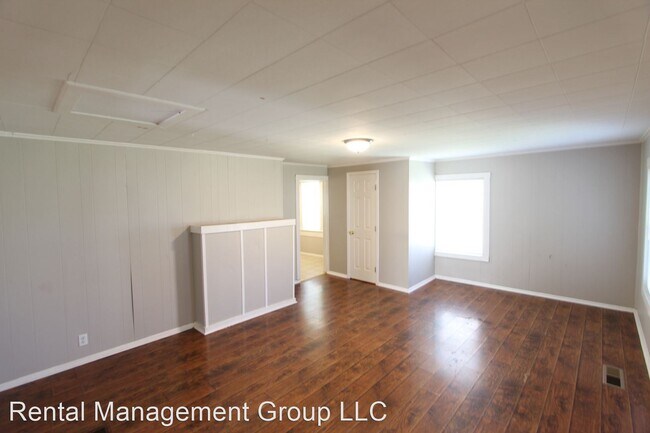 Building Photo - 3 br, 1.5 bath House - 114 Ray Avenue
