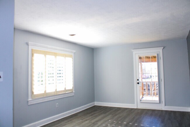 Foto del edificio - 603 39th St W
