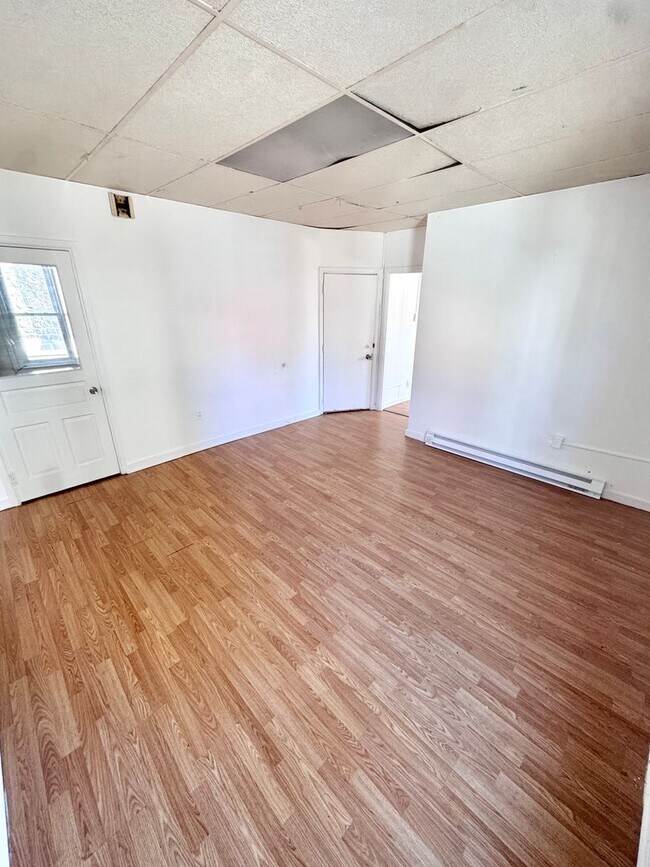 Foto del edificio - 535 Tilghman St