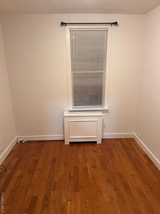 Building Photo - 60-34 56th Rd