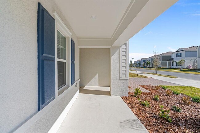 Building Photo - 3028 Namaste Dr