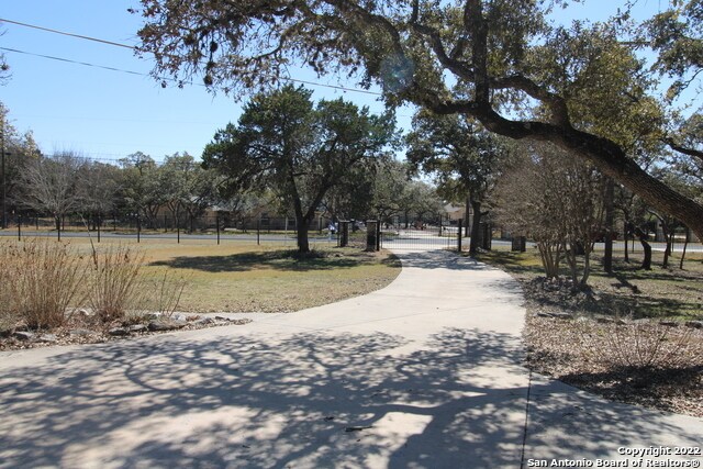 Building Photo - 3781 Menger